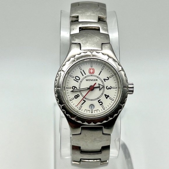 Vintage 90'Wenger  Ladies Swiss Military  Sports 100M White Silver Watch Working - Picture 4 of 10